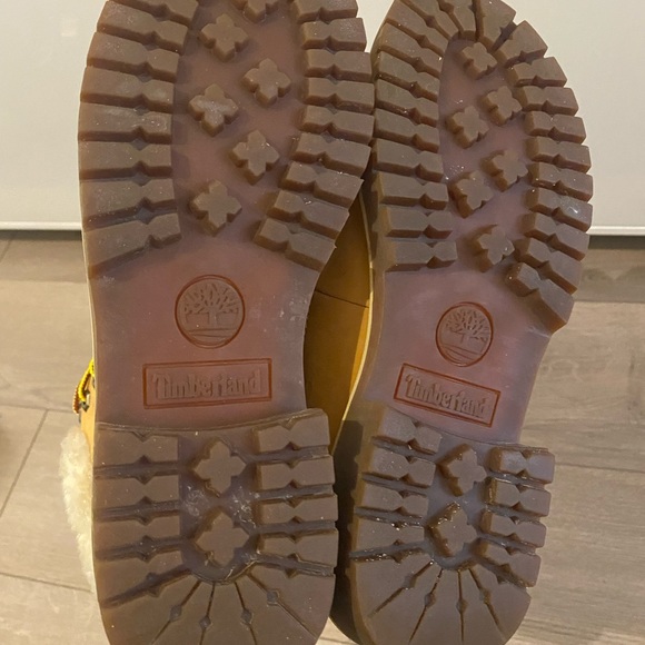 Timberland women’s boots with fur - Picture 5 of 8